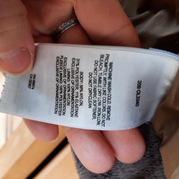 Mountain Hardwear Tuf Gene Jacket - Picture 8 of 8